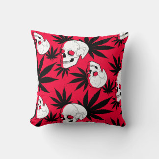Cojín Decorativo Hoja de hierba y calaveras sobre rojo