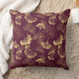 Cojín Decorativo Hojas de Ginkgo doradas lujosas sobre burdeos prof