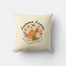 Hojas de otoño y calabazas: acogedora luz de otoño