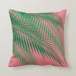 Cojín Decorativo Hojas de palma tropicales en el cielo coralino