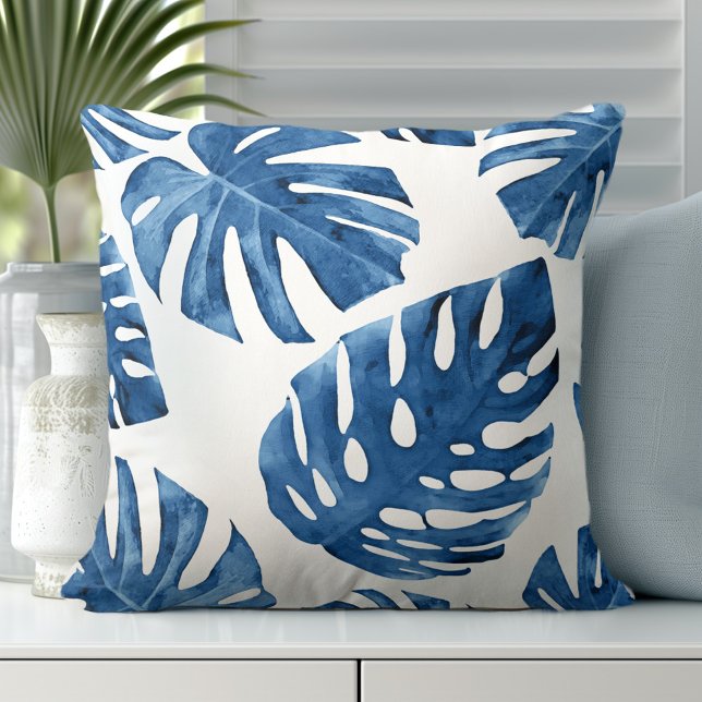 Cojín Decorativo Hojas tropicales de palma blanca y azul (Transform Your Room with Coastal Throw Pillows)
