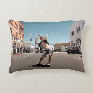 Cojín Decorativo Hombre jugando al patinaje