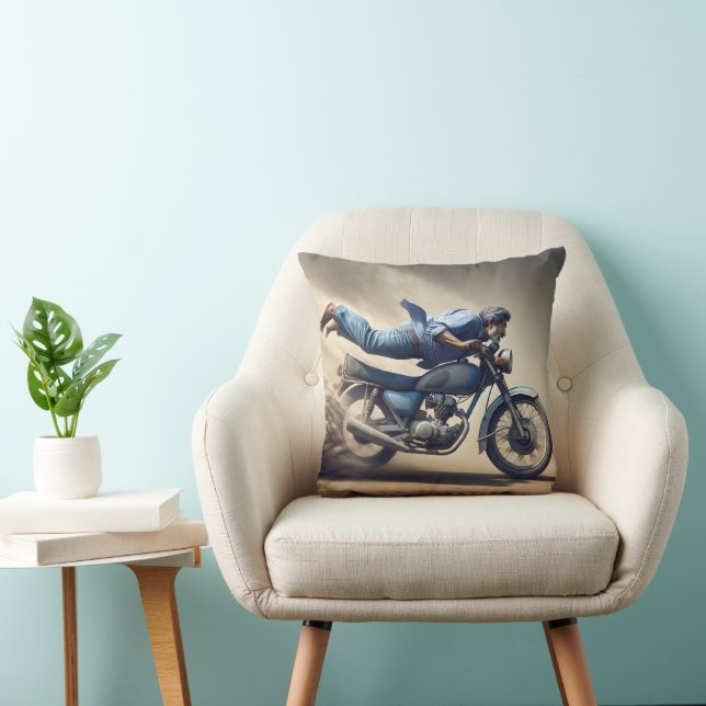 Cojín Decorativo Hombre oscuro en bicicleta sucia (Silla)