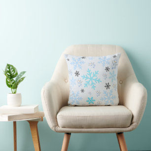Cojín Decorativo Hombres de nieve y copos de nieve con azul claro