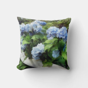 Cojín Decorativo Hortensia Azul en Cerca Blanca