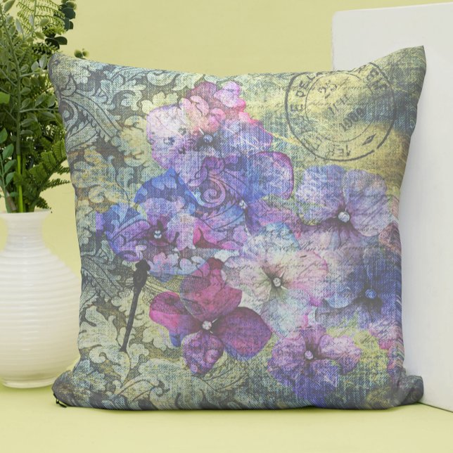 Cojín Decorativo Hydrangea Petals Ephemera floral (Subido por el creador)
