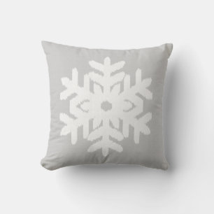 Cojín Decorativo Ikat Snowflake - gris plateado y blanco