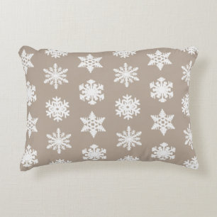 Cojín Decorativo Ikat Snowflakes - Taupe tan y blanco