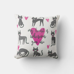 Cojín Decorativo Ilustracion de gato bonito. Letras de amor