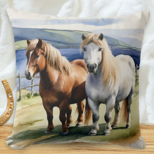 Cojín Decorativo Ilustración de poni Shetland a la acuarela