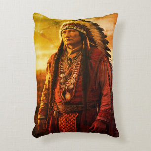 Cojín Decorativo Imagen de tribu de indios americanos en el hombro