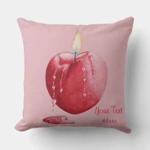 Cojín Decorativo imagen de una vela en forma de corazón rojo ardien