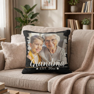 Cojín Decorativo Imagen personalizada de una abuelita elegante y mo