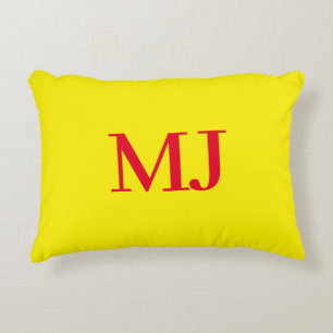 Cojín Decorativo Iniciales de monograma rojo amarillo simple y senc