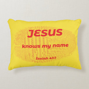COJÍN DECORATIVO JESUS CONOCE MI NOMBRE