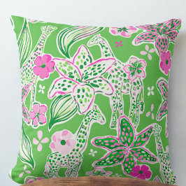Cojín Decorativo Jirafas Blancas Elegantes Flores Rosadas Verde Lim