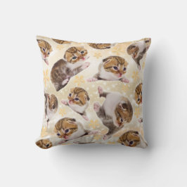 Cojín Decorativo Judgemental Kitten