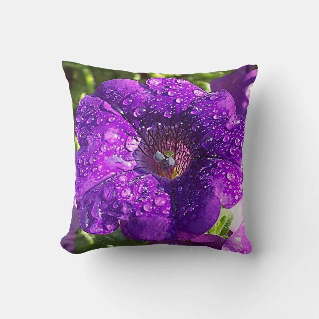 Cojín Decorativo Jumbo Purple Petunia Flor Pillow (Anverso)