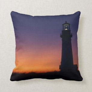 Cojín Decorativo La bola de sol cae en el horizonte colorido