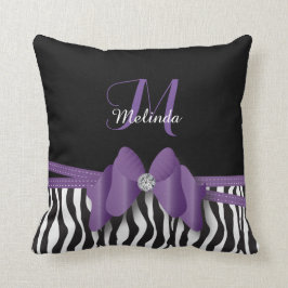 Cojín Decorativo La cebra Amethyst rayada arqueó el | personalizado
