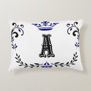 Cojín Decorativo La Corona Usó Un Monograma