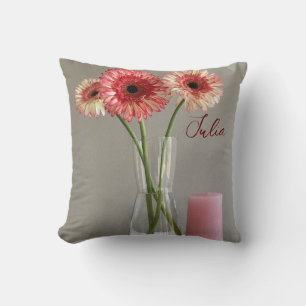Cojín Decorativo La feliz flor rosa de Gerbera + nombre personaliza