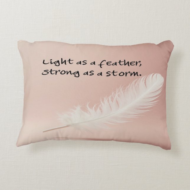 Cojín Decorativo La luz como pluma, fuerte como tormenta (Reverso)