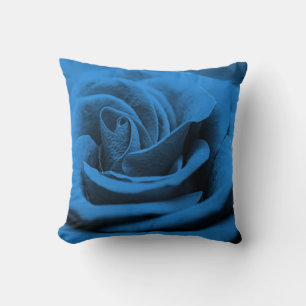 Cojín Decorativo La rosa roja azul, macrobelleza.