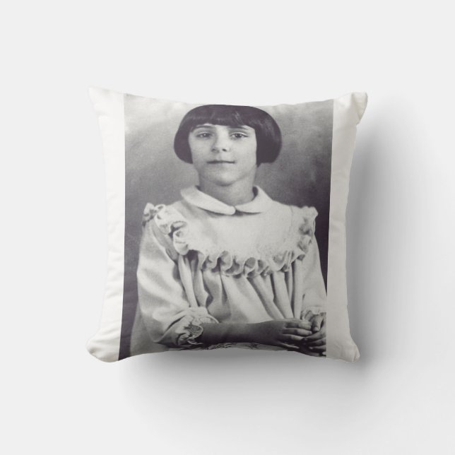 Cojín Decorativo La venerable Antonietta Meo (Anverso)