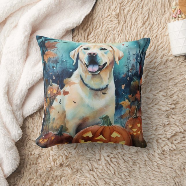 Cojín Decorativo Labrador de Halloween con calabazas temerosas (Manta)