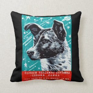 Cojín Decorativo Laika 1957 el perro del espacio