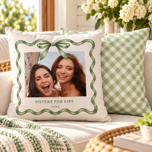 Cojín Decorativo Lazo de cinta de acuarela ondulada verde salvia 2