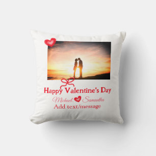 Cojín Decorativo lazo rojo día de San Valentín agregar foto nombre