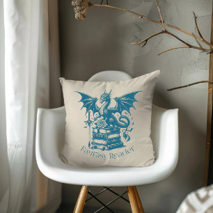 Cojín Decorativo Lector de fantasía de Dragon and Books