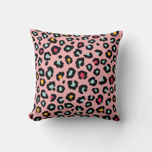 Cojín Decorativo Leopard Exótico: Diversión colorida sin mar.