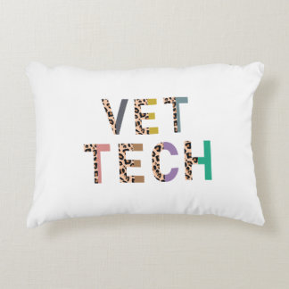 Cojín Decorativo Leopard Print Vet Tech Stethoscope con nombre