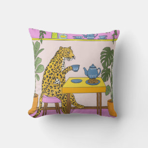 Cojín Decorativo Leopardo Tomando Té