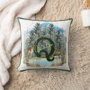 Cojín Decorativo Letra monograma personalizada del ciervo acuarela 