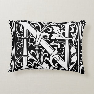 Cojín Decorativo Letra N Monograma Medieval Art Nouveau