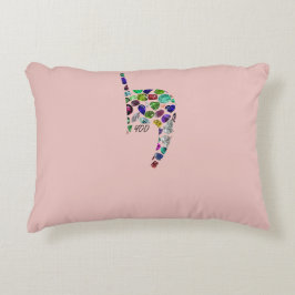 Cojín Decorativo Letra 'YOD'