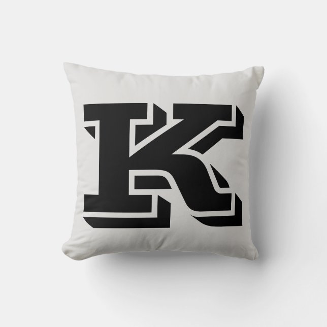 COJÍN DECORATIVO LETTER K MONOGRAM PILLOW (Anverso)