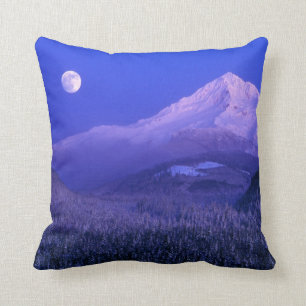 Cojín Decorativo Levantamiento de luna por invierno en Mt Hood, Ore