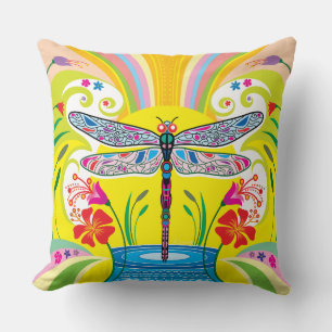 Cojín Decorativo Libélula Radiante y Flores Silvestres