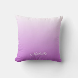 Cojín Decorativo Lilac púrpura oscuro nombre personalizado