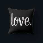 Cojín Decorativo lindo AMOR. tipografía |<br><div class="desc">AMOR | AFECCIÓN | SERENE | FELIZ | DISEÑO DE TIPOGRAFÍA CURSIVA DE MODA CUTÁNEA | EL AMOR NUNCA TERMINA | Así que ahora la fe, la esperanza y el amor siguen estos tres, pero el mayor de ellos es el amor. 1 Corintios 13:8-13 | esperanza | fe | creer...</div>