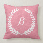 Cojín Decorativo Lino Rojo De Coral Monogramado Y Guirnalda Blanca<br><div class="desc">Elegante telas de color rojo de coral claro monogramado y corona floral vintage en blanco. El aspecto lineal es una imagen y no una línea real.</div>