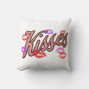 COJÍN DECORATIVO LIP KISSES