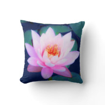 Lirio de agua rosado