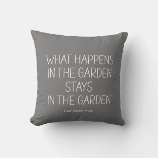 Cojín Decorativo Lo que pasa en el jardín se queda humorístico dive