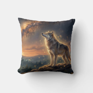 Cojín Decorativo Lobo Solitario Bajo el Cielo Estrellado de la Vía